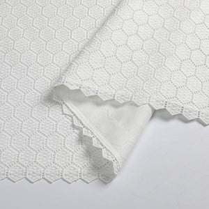 Diamond Hexagon Lined Tablecloth