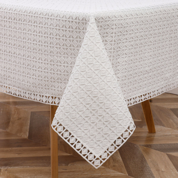 Lace Diamond Filagree Lined Tablecloth