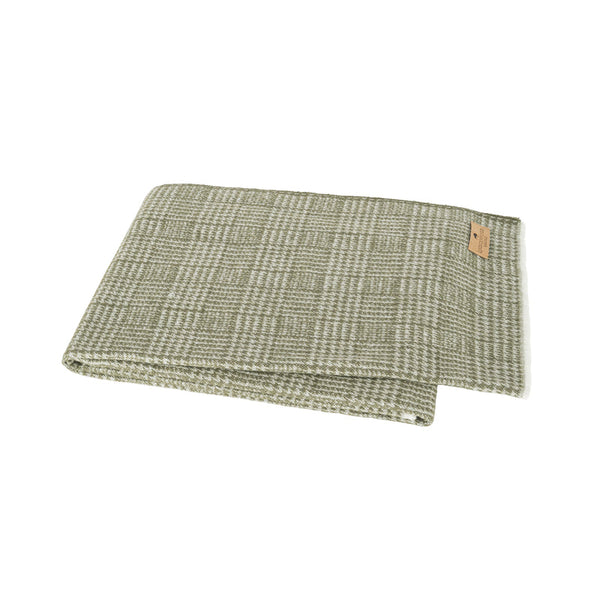 Lands Downunder Chive Sutton Plaid Throw