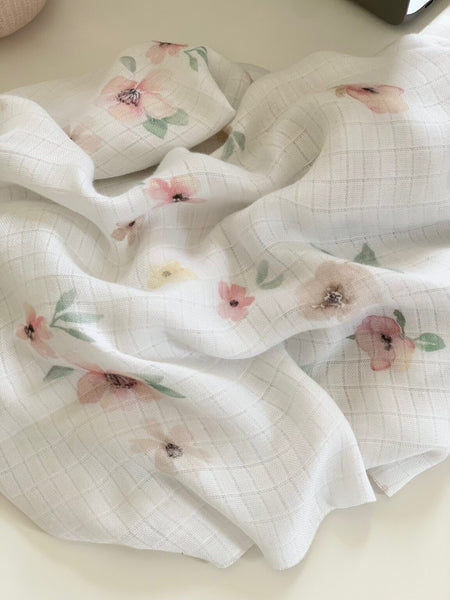 Petite Laure Retro Flowers Bamboo Swaddle